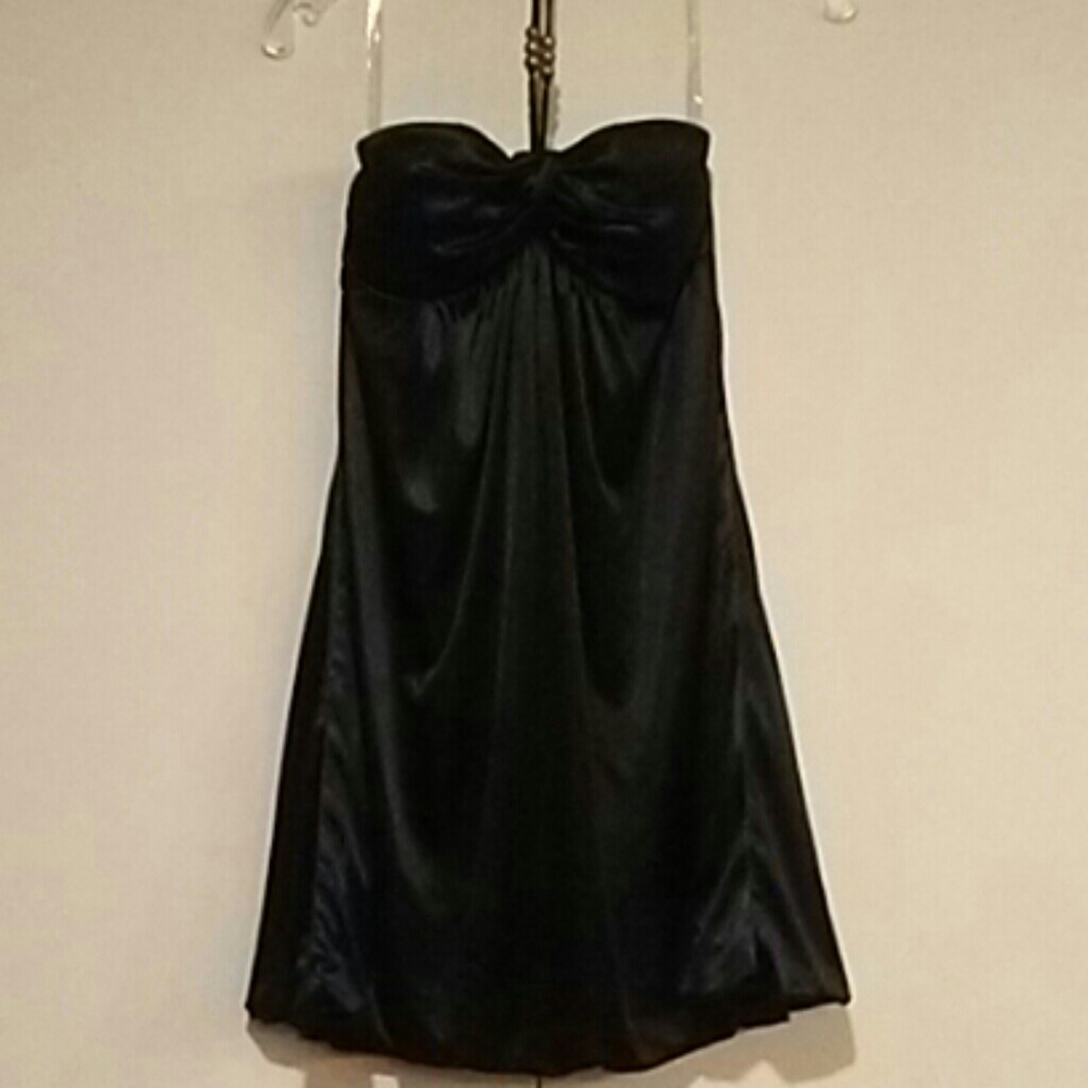 2 RU Roxy black strapless dresses